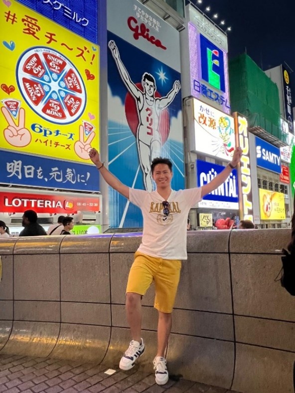 Dotonbori Osaka : Glico man